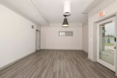 337 S Eighth St, Delavan, WI 53115 - Photo 15