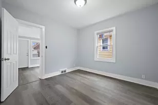 4072 N 41st St, Milwaukee, WI 53216 - Photo 23