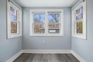 4072 N 41st St, Milwaukee, WI 53216 - Photo 7