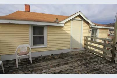 321 E Washington St, Prairie Du Chien, WI 53821 - Photo 27