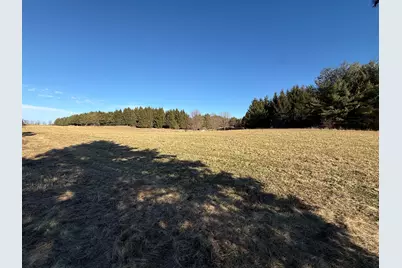 Lt4 E Hawthorne Dr #CSM4314, Saukville, WI 53080 - Photo 3