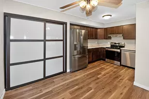 2116 Woodburn Rd, Waukesha, WI 53188 - Photo 3