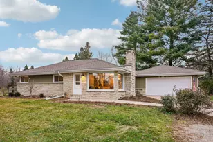 N45W24568 Lindsay Rd, Pewaukee, WI 53072 - Photo 3