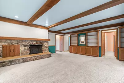 7525 N Redwood Rd, Glendale, WI 53209 - Photo 21