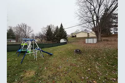 912  Oak St, La Crescent, MN 55947 - Photo 11