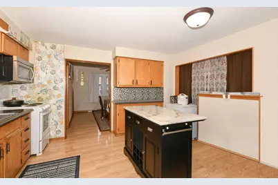 4747 S 21st St, Milwaukee, WI 53221 - Photo 21