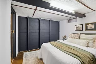 4512 N 105th St, Wauwatosa, WI 53225 - Photo 17