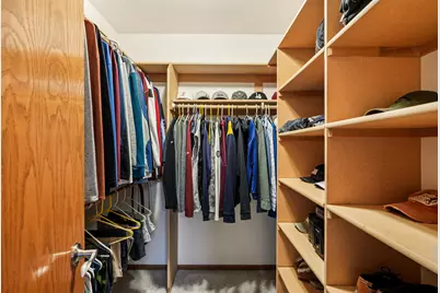 5714 S 107th St, Hales Corners, WI 53130 - Photo 13