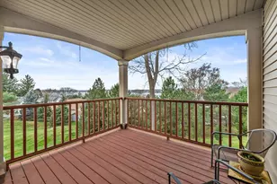 285 Cardinal Ridge Dr, Pewaukee, WI 53072 - Photo 31