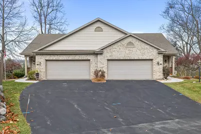 285  Cardinal Ridge Dr, Pewaukee, WI 53072 - Photo 43
