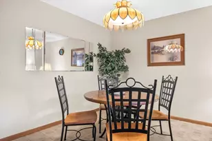 285 Cardinal Ridge Dr, Pewaukee, WI 53072 - Photo 35