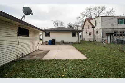 4604  Olive St, Racine, WI 53405 - Photo 35