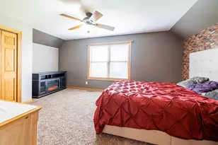 W23903 Swartling Rd, Trempealeau, WI 54661 - Photo 7