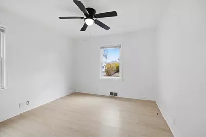 645 S 60th St, Milwaukee, WI 53214 - Photo 11