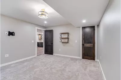 1506  Bridger Dr, Holmen, WI 54636 - Photo 29