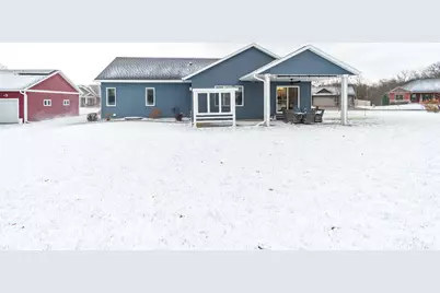 1506  Bridger Dr, Holmen, WI 54636 - Photo 33