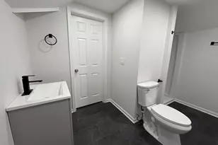 3157 S 8th St, Milwaukee, WI 53215 - Photo 13