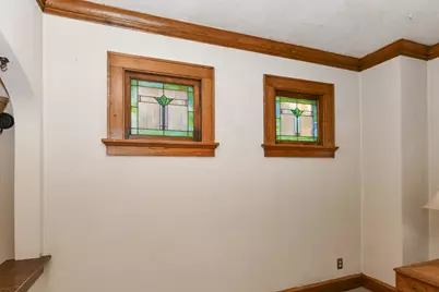 2534 S Brisbane Ave, Milwaukee, WI 53207 - Photo 7