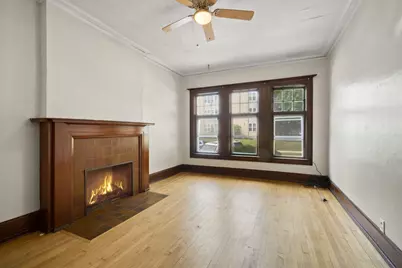 1815 N Oakland Ave, Milwaukee, WI 53202 - Photo 31