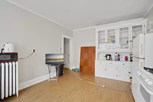 1815 N Oakland Ave, Milwaukee, WI 53202 - Photo 7