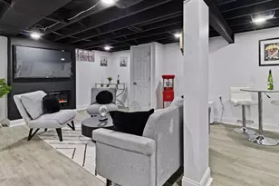 7018 W Hampton Ave, Milwaukee, WI 53218 - Photo 29