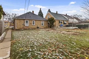 7018 W Hampton Ave, Milwaukee, WI 53218 - Photo 41