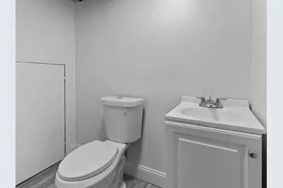 7018 W Hampton Ave, Milwaukee, WI 53218 - Photo 17