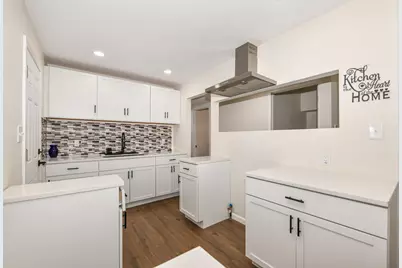 1580 W Howard Ave, Milwaukee, WI 53221 - Photo 3