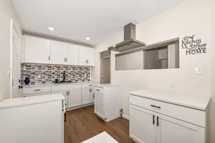 1580 W Howard Ave, Milwaukee, WI 53221 - Photo 3