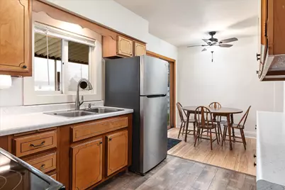 715  Independence St, Viroqua, WI 54665 - Photo 5