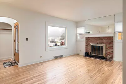 715  Independence St, Viroqua, WI 54665 - Photo 3