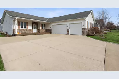 522  Bridgewater Cir, Williams Bay, WI 53191 - Photo 19