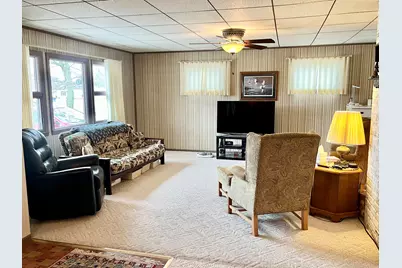 3414  Parkway Blvd, Two Rivers, WI 54241 - Photo 11