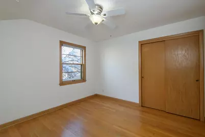 902  Lake Dr, South Milwaukee, WI 53172 - Photo 37