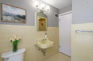 902 Lake Dr, South Milwaukee, WI 53172 - Photo 35