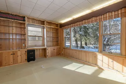 902  Lake Dr, South Milwaukee, WI 53172 - Photo 21