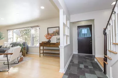 902  Lake Dr, South Milwaukee, WI 53172 - Photo 3