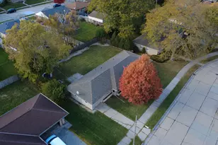 3422 Stratford Ave, Racine, WI 53402 - Photo 5