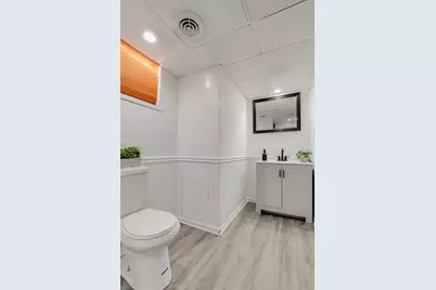 3422  Stratford Ave, Racine, WI 53402 - Photo 23