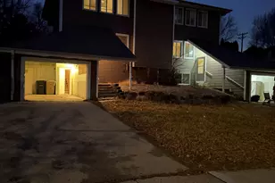 6414 Raymond Rd, Madison, WI 53711 - Photo 3