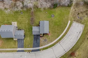 632 Partridge Pkwy, Genoa City, WI 53128 - Photo 21
