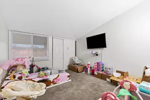 9241 W Allyn St, Milwaukee, WI 53224 - Photo 9