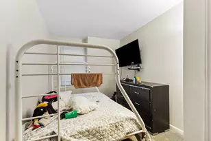 9241 W Allyn St, Milwaukee, WI 53224 - Photo 11