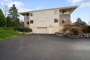 116 E Freistadt Rd, Thiensville, WI 53092 - Photo 23