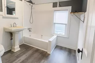 1801 N Wisconsin St, Racine, WI 53402 - Photo 5