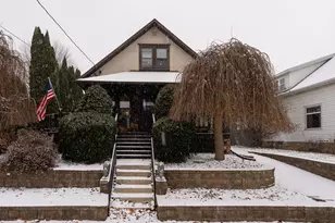 1030 S 21st St, Manitowoc, WI 54220 - Photo 1