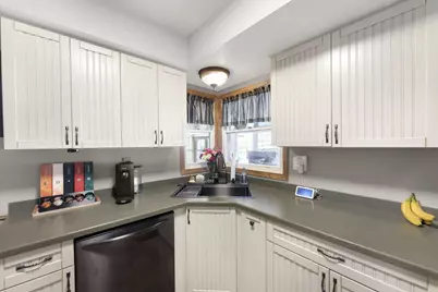 21030  Olson Rd, Racine, WI 53126 - Photo 9