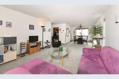 1876  Haymarket Rd #8, Waukesha, WI 53189 - Photo 9