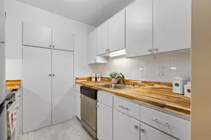 9340 W Forest Home Ave, Milwaukee, WI 53228 - Photo 5