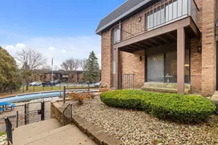 9340 W Forest Home Ave, Milwaukee, WI 53228 - Photo 15